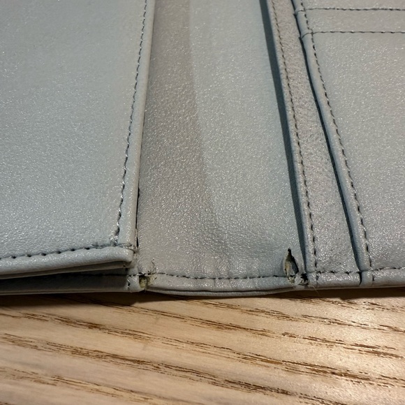 Excellent Condition Steve Madden Blue Wallet Purse Wristlet Micro Bag - Picture 10 of 14